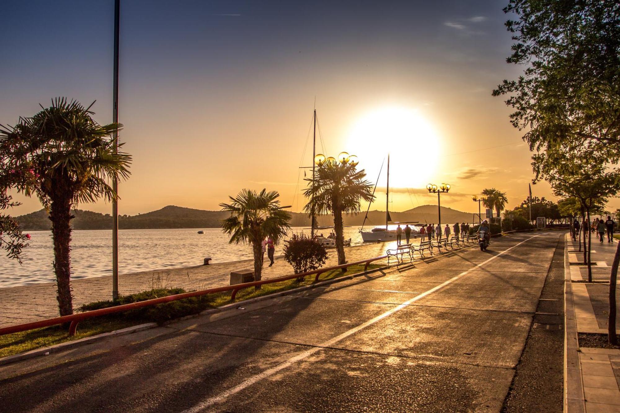 Hotel Jadran Šibenik Exterior foto